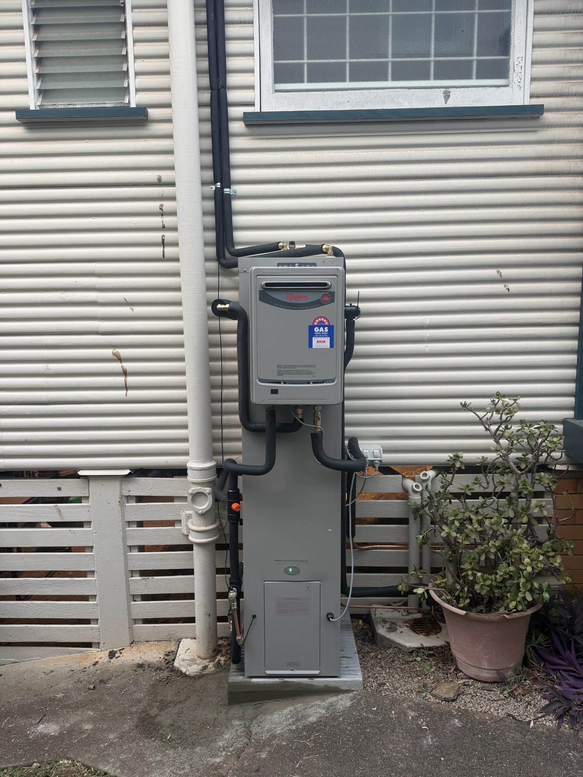 Completed Rheem gas hot water installation by Oz Plumbing & Gas