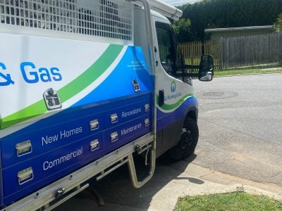 Oz Plumbing & Gas service vehicle in Brisbane